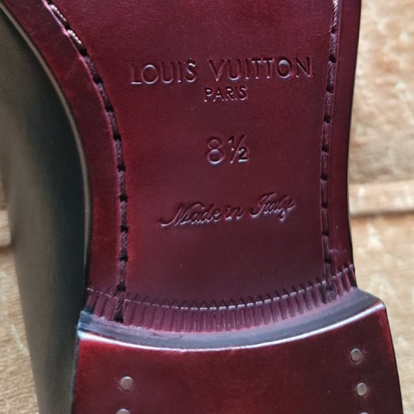 NEW Authentic Louis Vuitton LV Emblem Club Black Leather Loafer - Picture 9 of 9